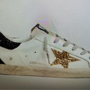 Golden Goose Women’s Superstar Size 39 White/Gold/Black/New